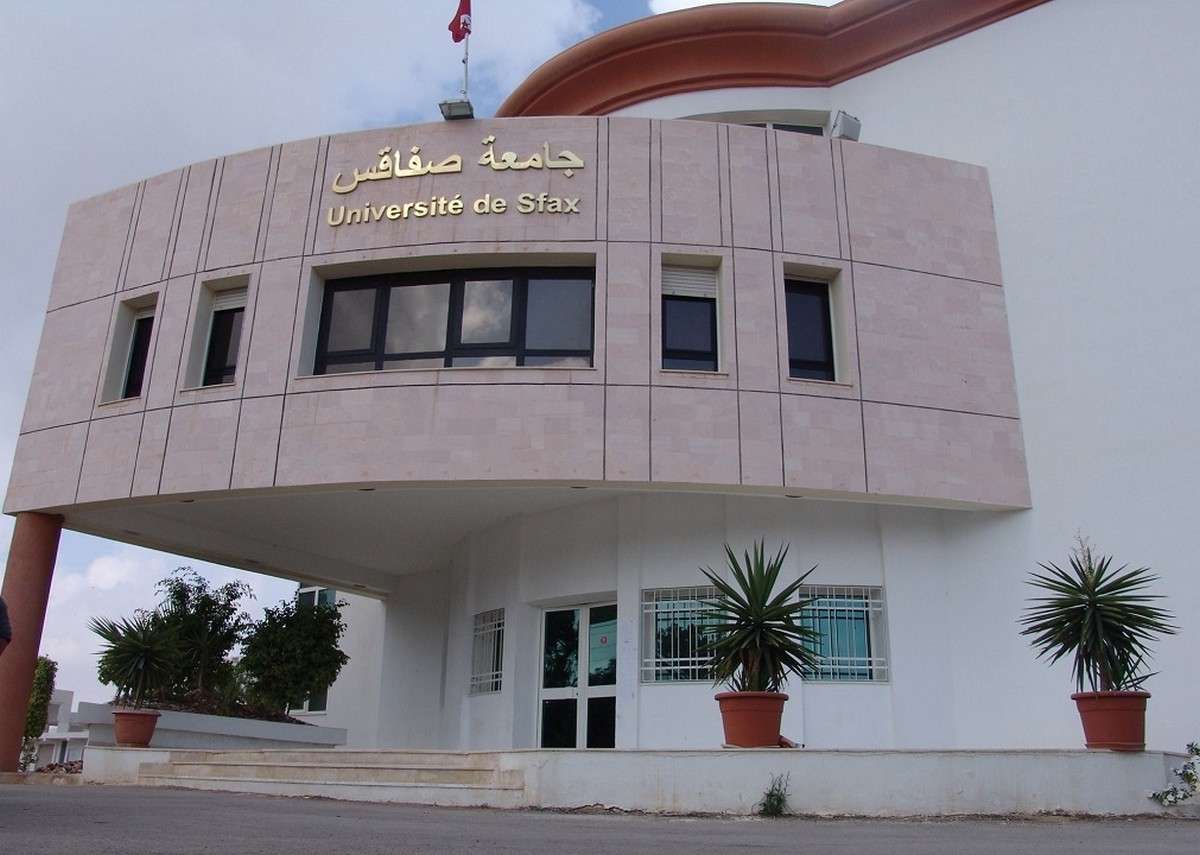 في تصنيف تايمز العربي جامعة صفاقس في المرتبة الأولى وطنيا