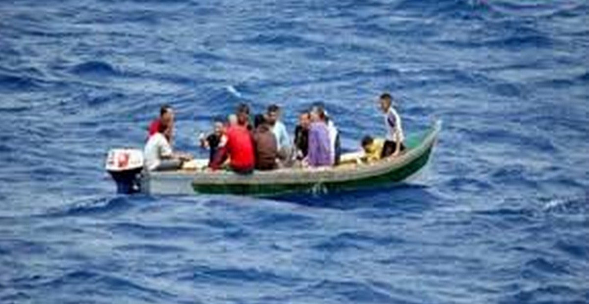 800 مهاجرا يصلون إلى لامبيدوزا خلال ساعات من بينهم تونسيون
