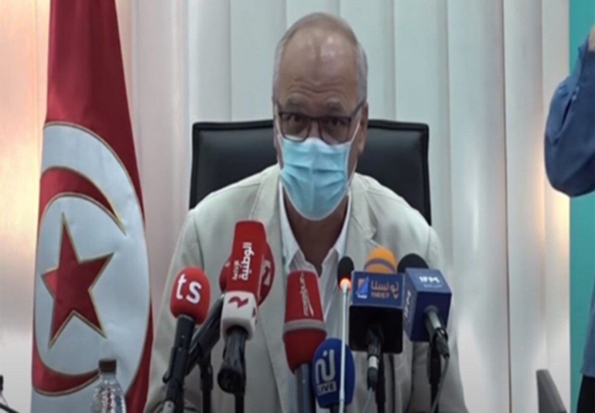 الهاشمي الوزير: حملة التلقيح ضد فيروس كورونا في تونس لن تشمل هذه الفئة