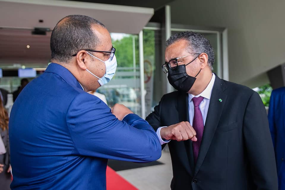 رئيس منظمة الصحة العالمية يؤكد سعيهم للاتفاق مع تونس لدعم مختصيها على صنع لقاح كورونا محليا