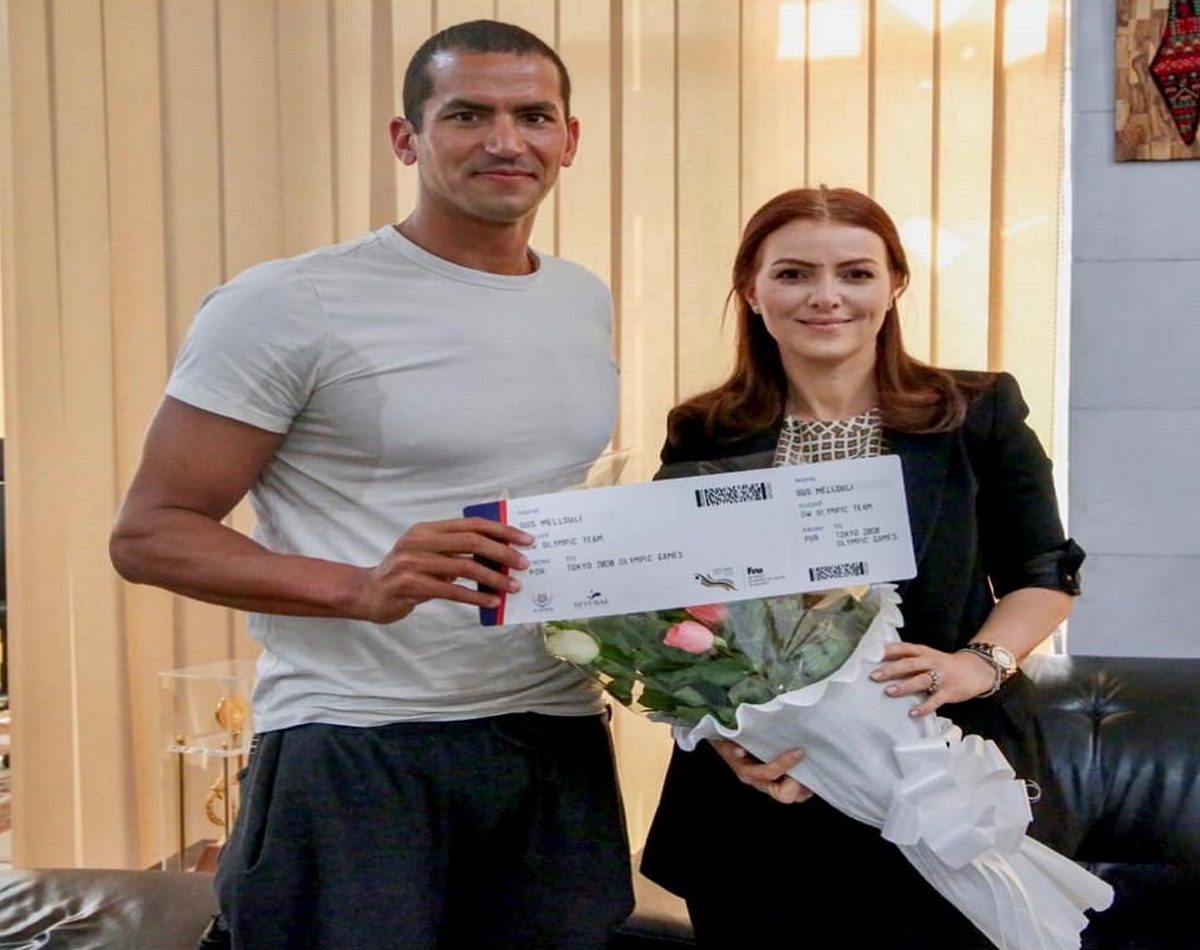 وزيرة الشباب والرياضة تستقبل أسامة الملولي