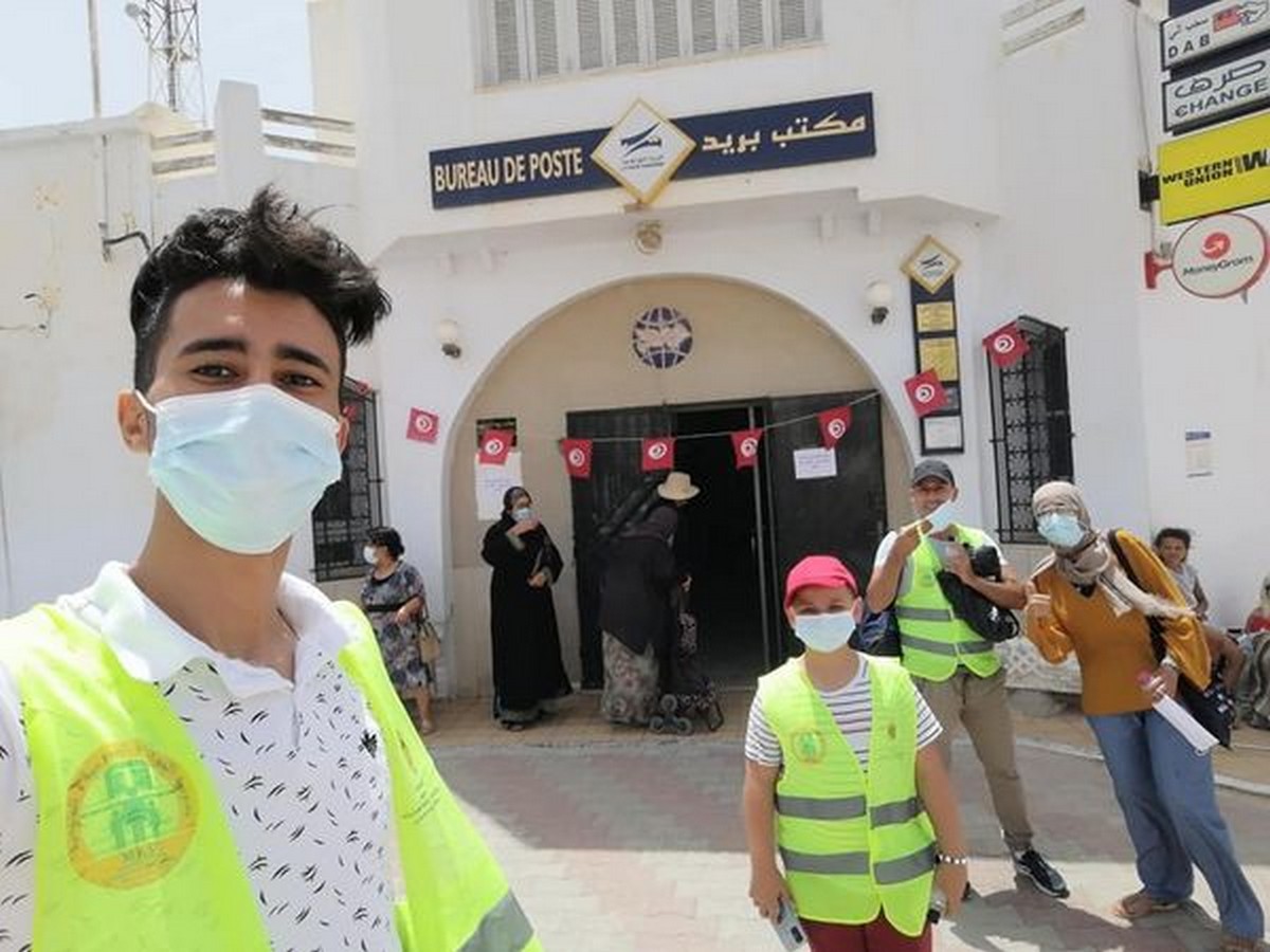 صفاقس متطوعو عزيمة  يقومون بحملة توعية  بالمحرس