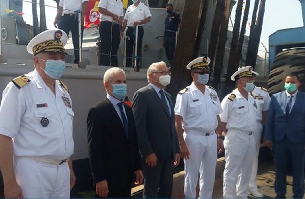 وزير الدفاع يعطي شارة إنطلاق تصنيع قطعة بحرية خامسة