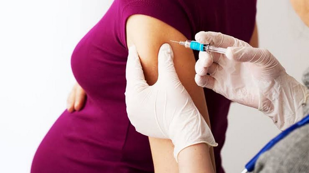 تطعيم أكثر من 5600 امرأة حامل منذ انطلاق الحملة المفتوحة لتلقيح الحوامل في أوت الماضي
