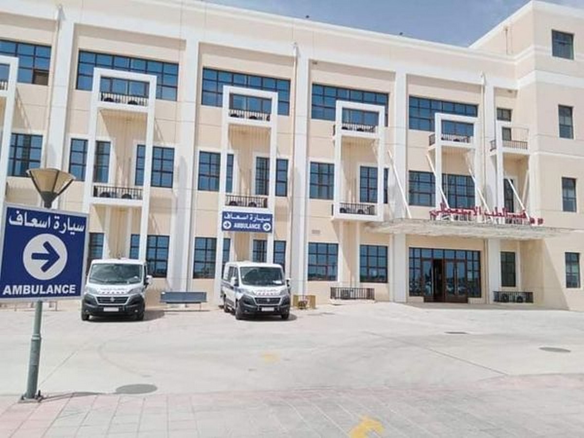 دعم المنظومة  الصحّية  بصفاقس  بأربع سيارات  إسعاف