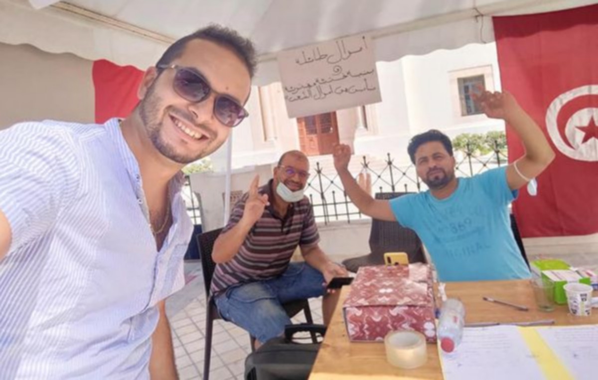 اكثر من 10000 امضاء على سحب  الثقة من رئيس  بلدية صفاقس