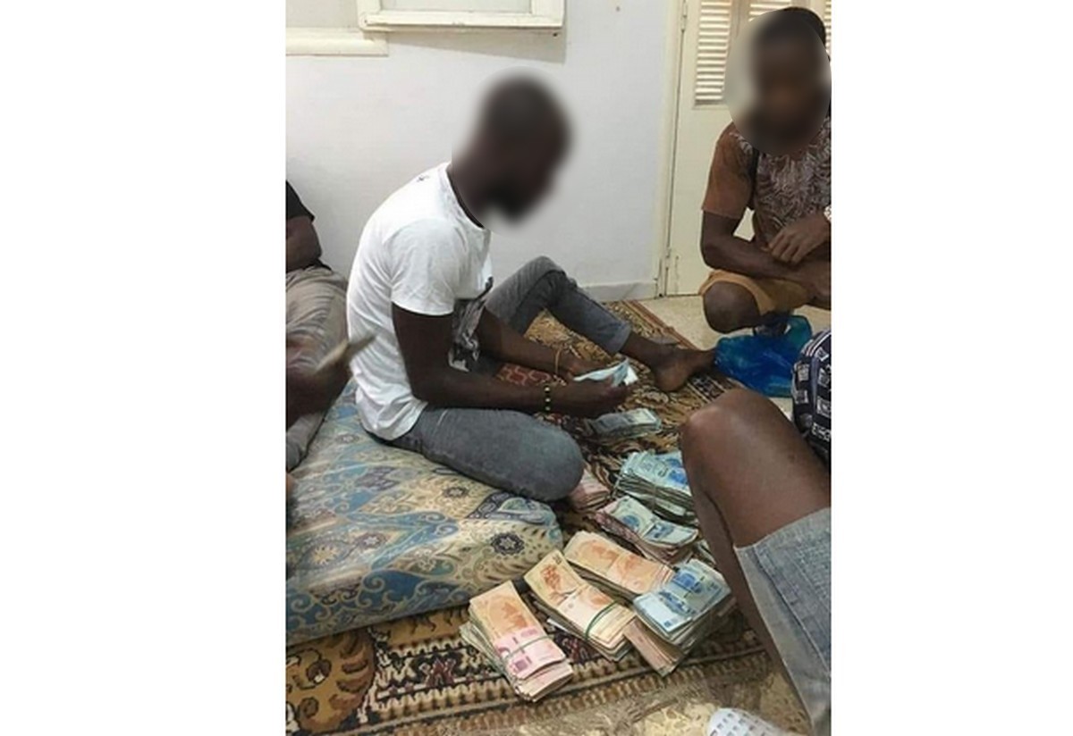 صفاقس: يحق  لنا ان  نتساءل حول الجالية الافريقيّة…سارة عبد المقصود