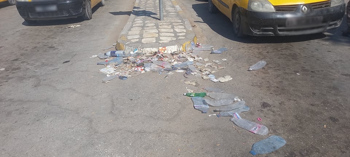 باب الجبلي: محطة تاكسيات أم مصب نفايات ؟