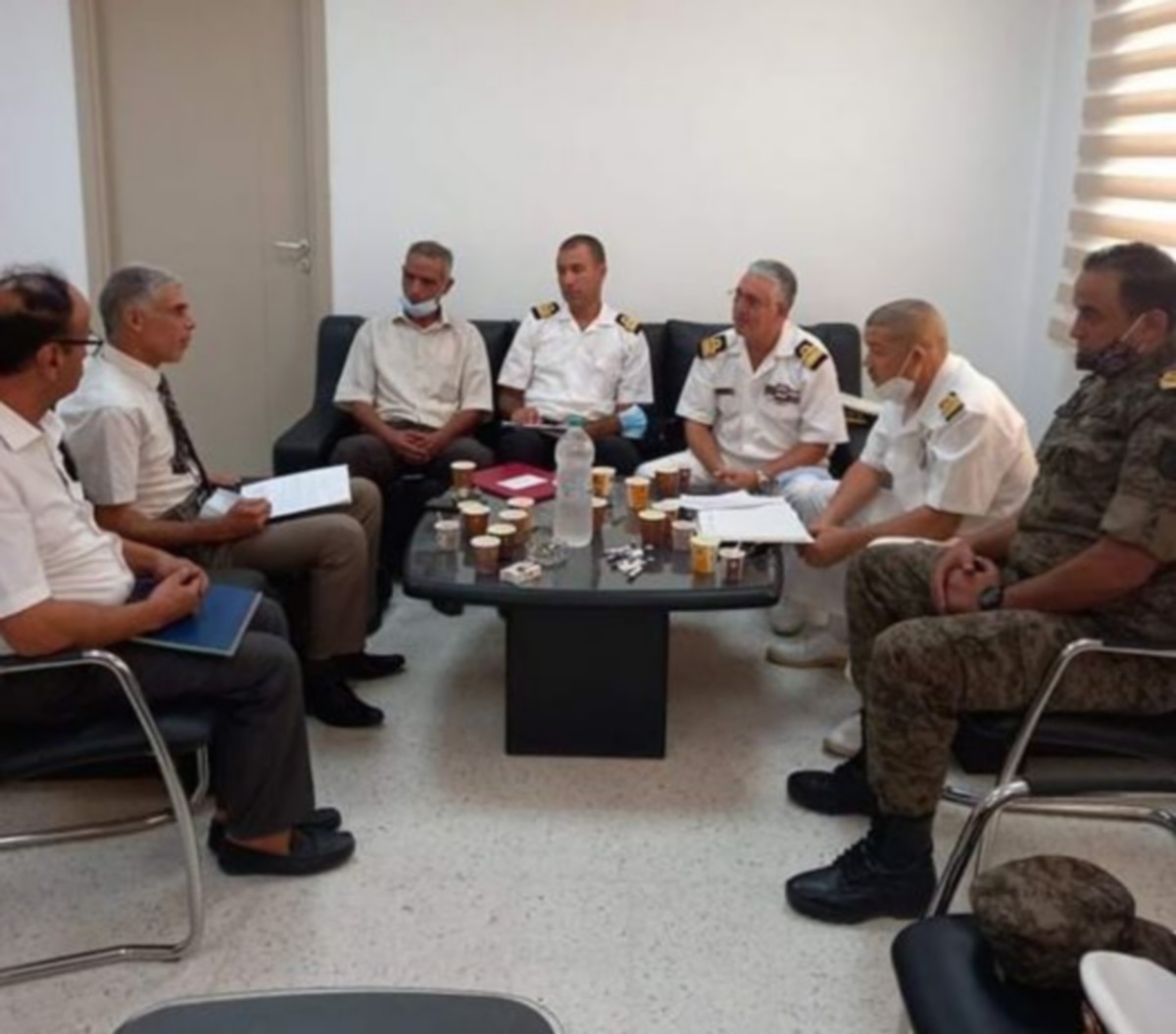 صفاقس :تسمية  مدرسة ” الحسنى ‘ باسم شهيد المؤسسة العسكرية النقيب بالبحرية خليل بوجلبان