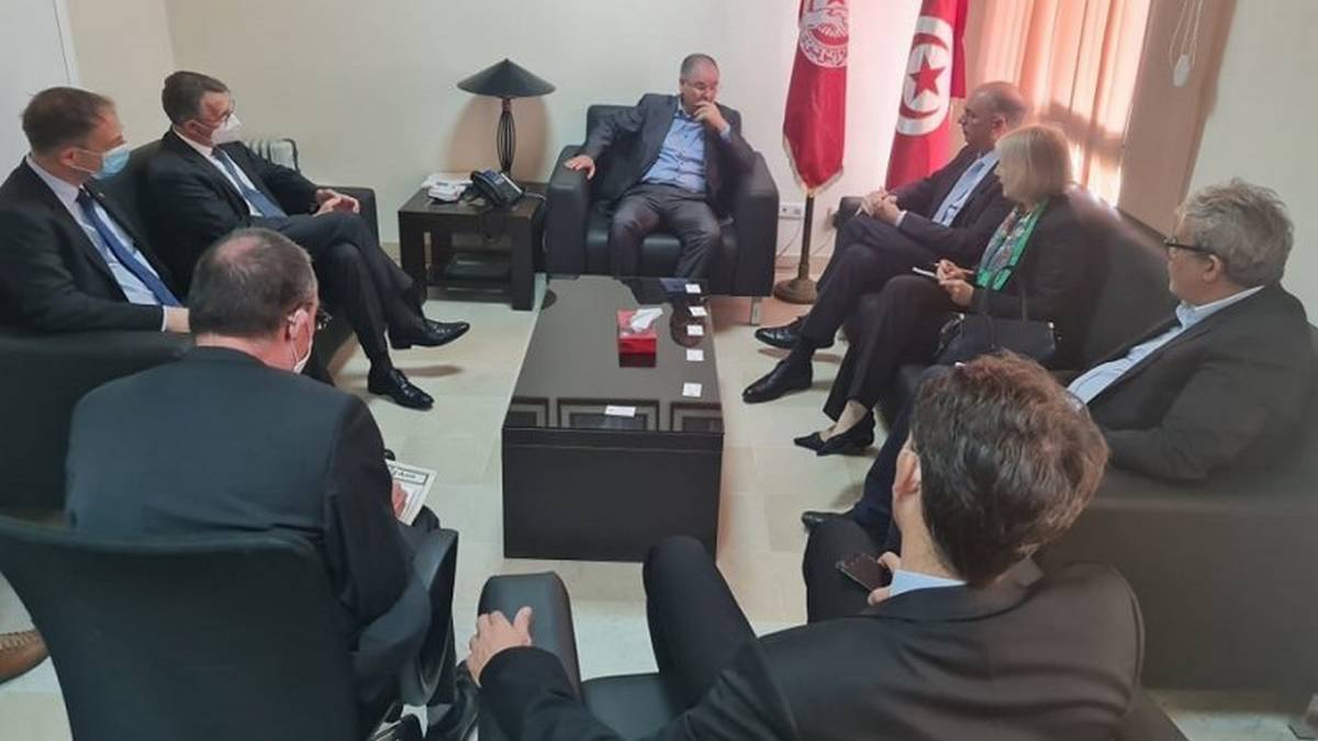 لقاء بين الأمين العام و وزير الدولة للشؤون الخارجية الألماني : تأكيد على دعم المسار الديمقراطي التونسي