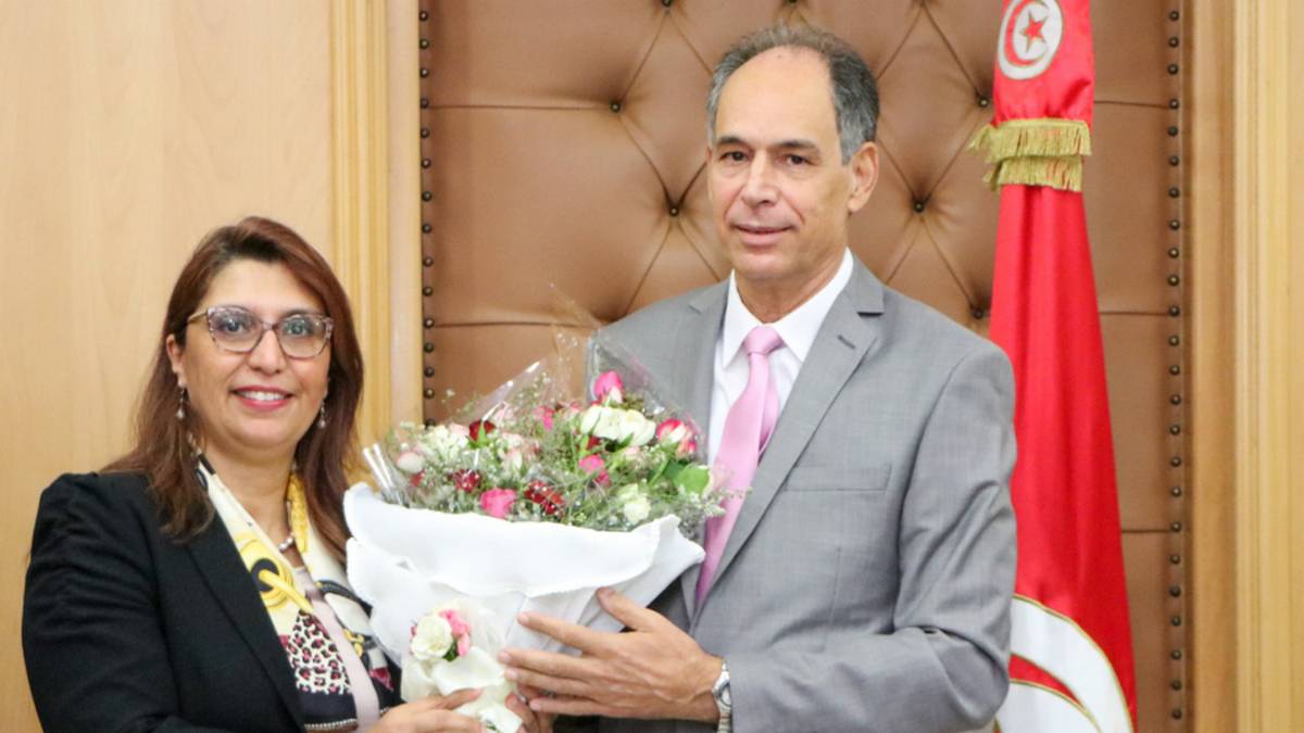 منصف بوكثير يتسلّم مهامه على رأس وزارة التعليم العالي والبحث العلمي
