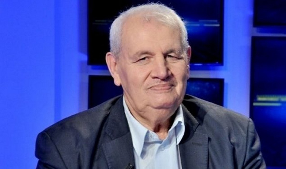 بسبب مطالبته بمعلوم التداوي مصطفى بن أحمد: قد يلجأ إلى الإعتصام بمستشفى الحبيب ثامر