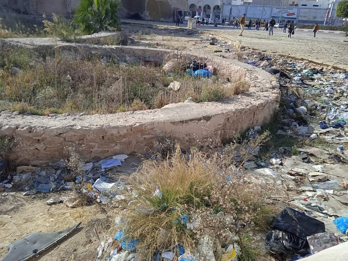 صفاقس فستقية باب الجبلي : معالم أثرية يلفها النسيان