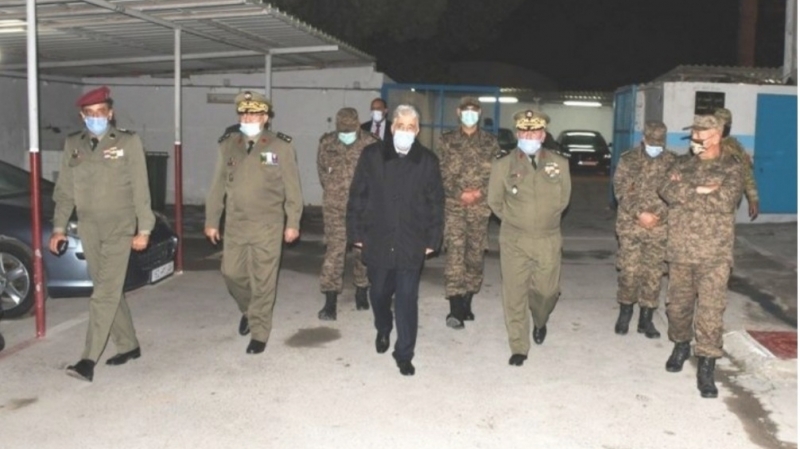 وزير الدفاع الوطني في زيارة تفقد لمنشأتين عسكريّتين