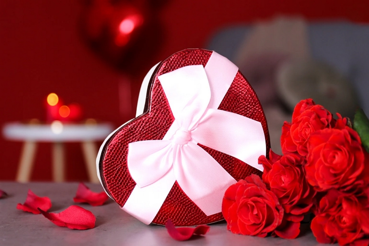 داعية مصري يطالب بإلغاء “عيد الحب”