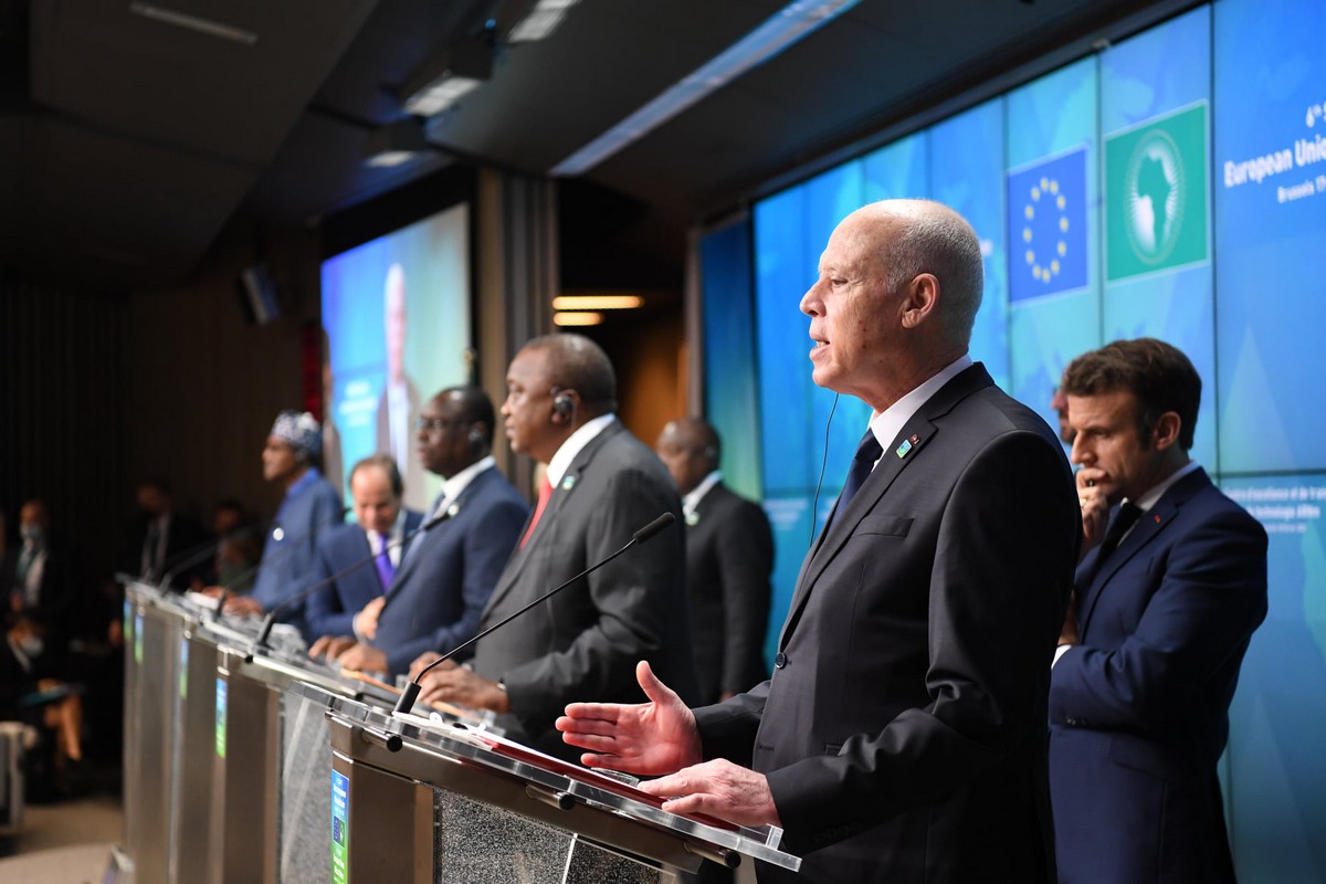 تونس  ضمن  الدول  التي  ستستفيد من  تقنيةMrna الخاصة بصنع تلاقيح كورونا