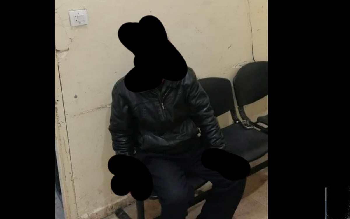 الإحتفاظ بسائق تاكسي تحرّش بحريفته وحاول تحويل وجهتها