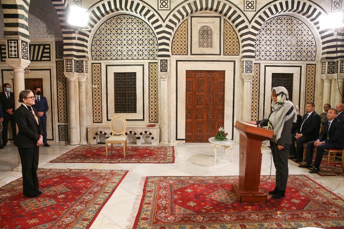 رئيسة الحكومة تشرف على موكب أداء اليمين لأعضاء الهيئة الوطنية للوقاية من التعذيب