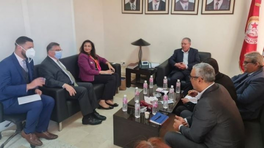 وكيلة وزارة الخارجية الأمريكية في لقائها بالطبوبي تؤكد على دعم تونس