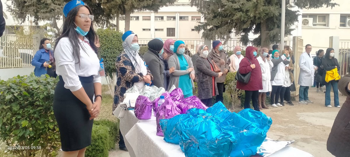 يوم تحسيسي حول سرطان القولون  بقسم  الاشعة بالمستشفى الجامعي الحبيب بورقيبة