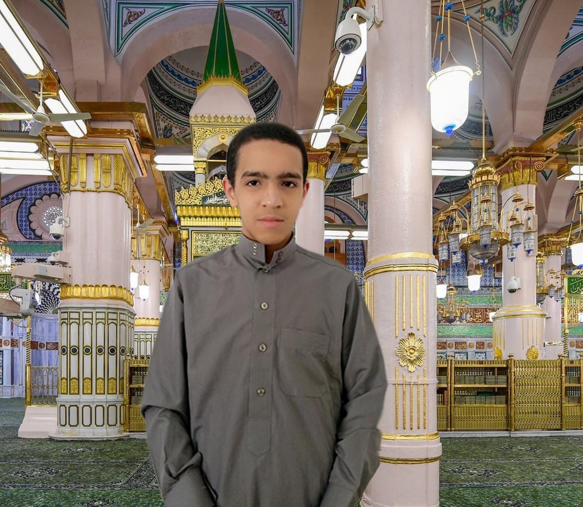 مُحمد حكيم الخلفي طفل تونسي في عُمر 12 سنة يختم حفظ القرآن الكريم في المدينة المنوّرة