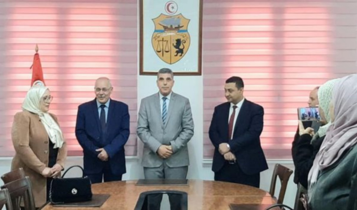 صفاقس الوالي يقوم بتنصيب عدد من المعتمدين الجدد