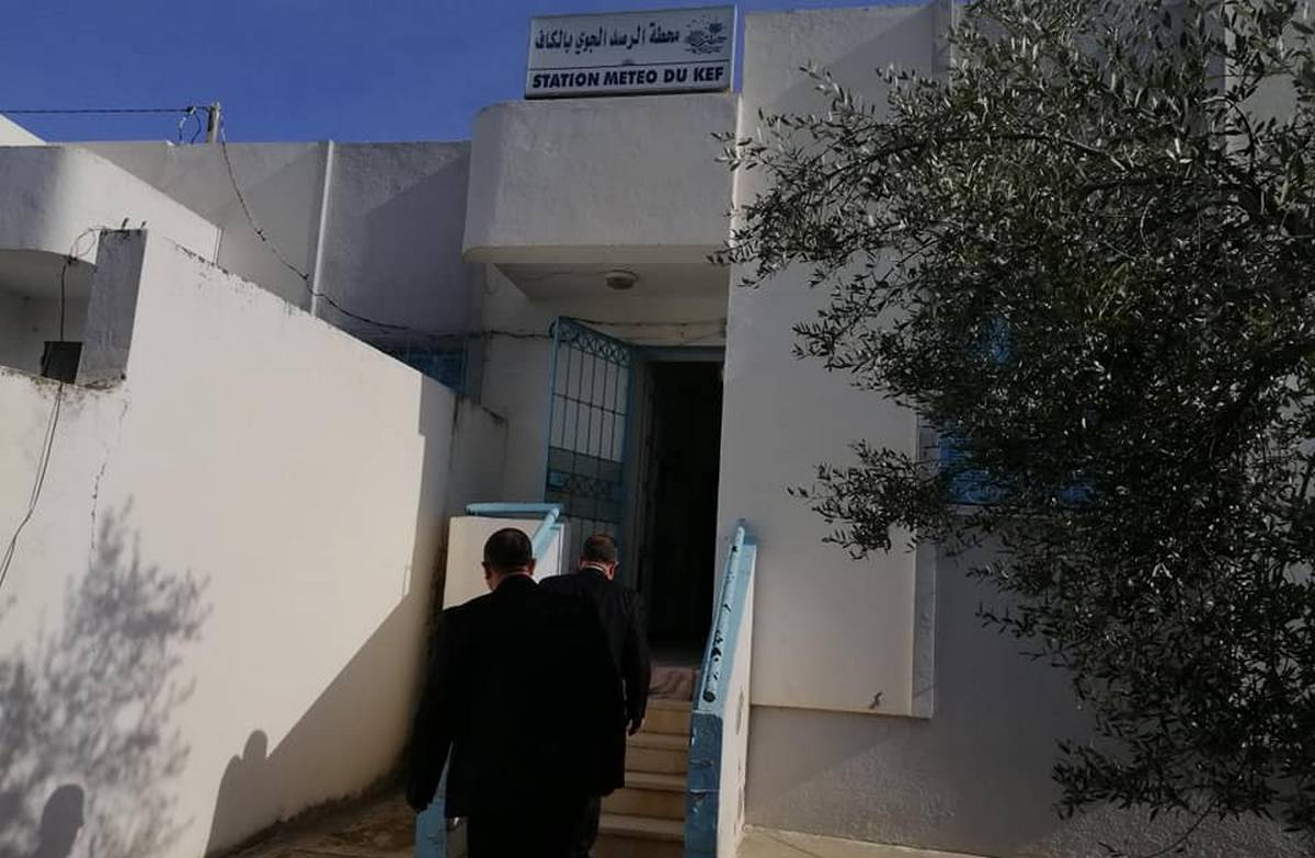 المدير العام للمعهد الوطني للرصد الجوي يتفقد الإدارة الفرعية للرصد الجوي بجندوبة