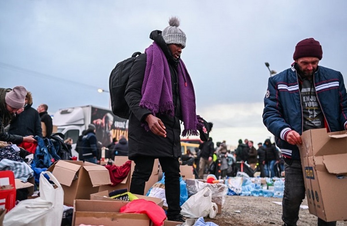 حرب أوكرانيا  تكشف عودة أفضلية الرجل الأبيض والعرق الآري