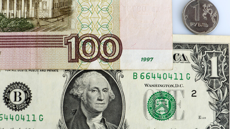 روسيا تعلن بدء “نزع الدولرة” وتقول: الدولار في طريقه للزوال كعملة مهيمنة