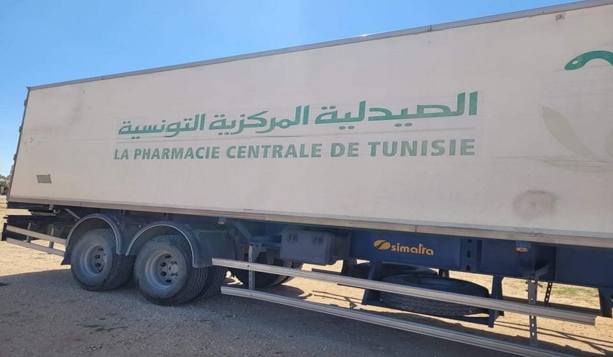 وزارة الصحة تفتح تحقيقا في نقل شاحنة الصيدلية المركزية لسلع مهربة