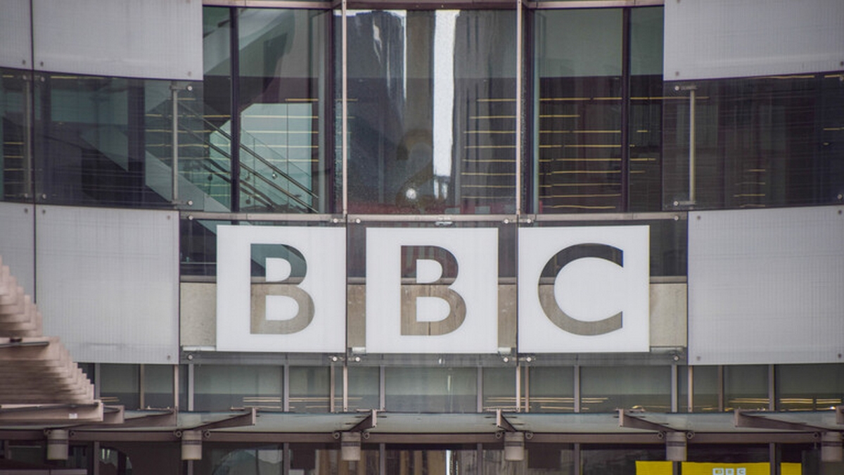 BBC تلغي ألف وظيفة وقنوات مع تحولها الرقمي