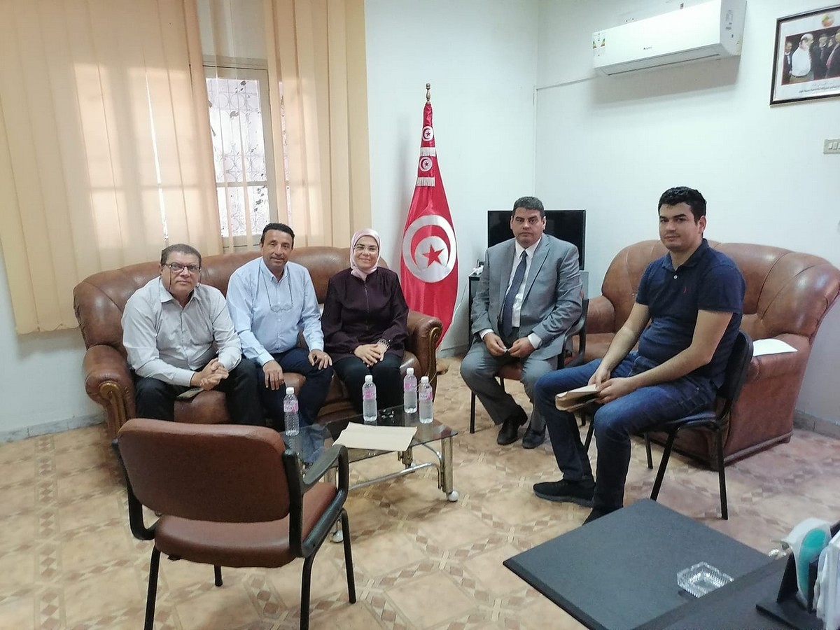 متابعة تقدم تنفيذ المشاريع الرياضية والشبابية ببلدية قرمدة
