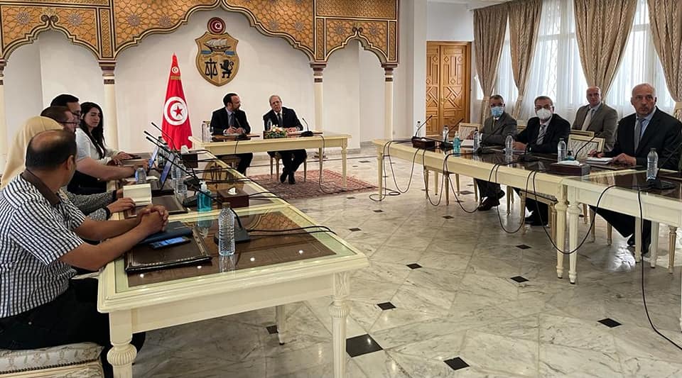 اجتماع حول الخدمات الرقمية القنصلية لفائدة الجالية بالخارج