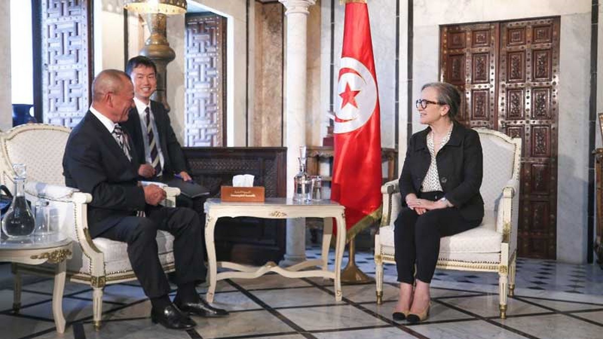 رئيسة الحكومة تستقبل رئيس المنظمة اليابانية للتنمية في إفريقيا