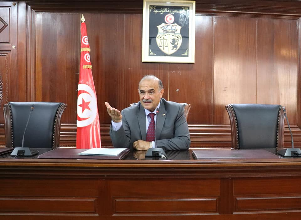الفخفاخ يشرف على جلسة للنظر في الشأن البيئي بجهة صفاقس