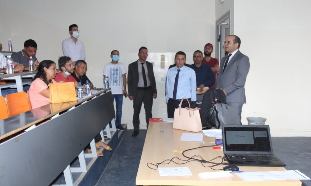 رئيس هيئة الانتخابات يؤدي زيارة تفقدية الى مقر الهيئة الفرعية بصفاقس ويشدّد على ضرورة الالتزام بالحياد