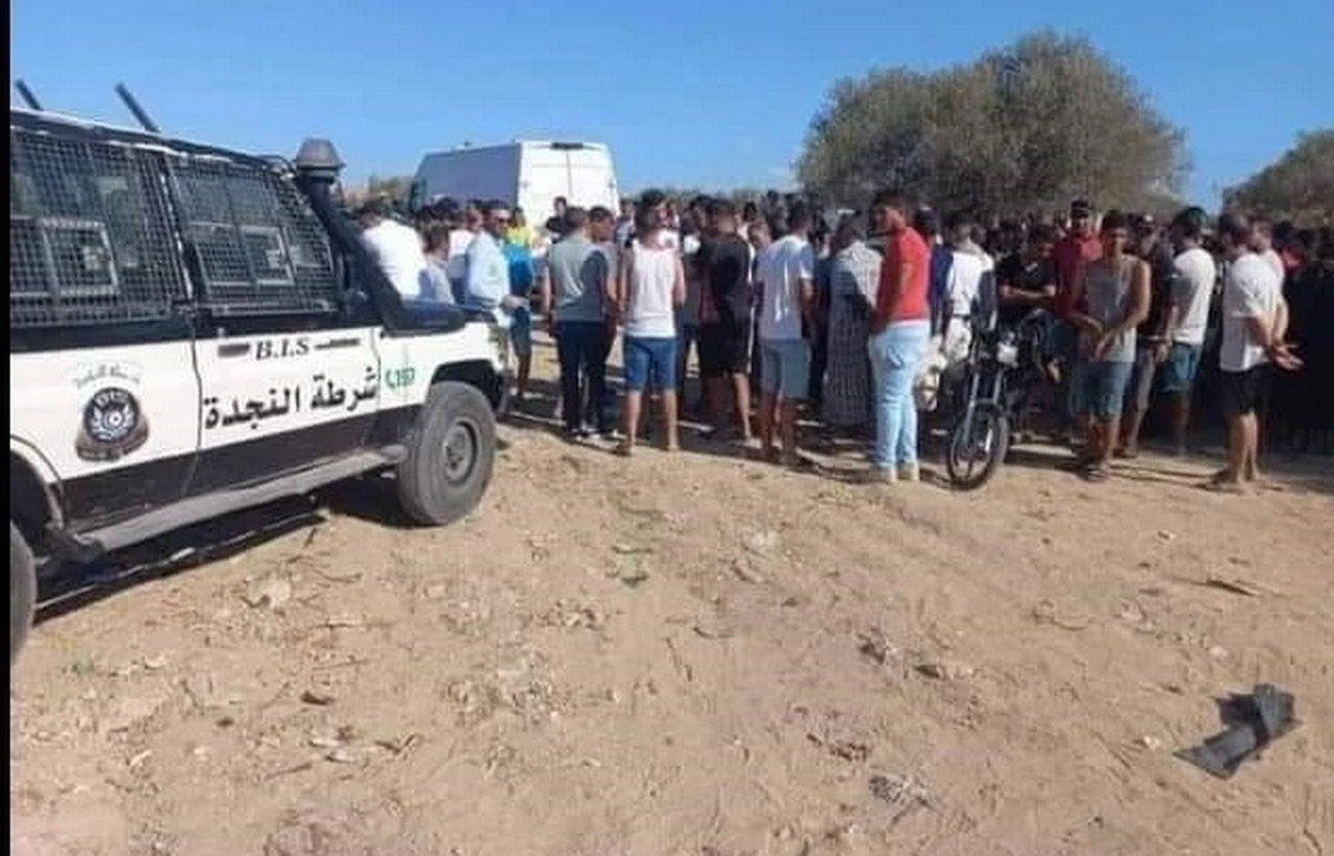 سيدي عبد الحميد سوسة: العثور  على جثة  شاب تحمل طعنات بالة حادّة