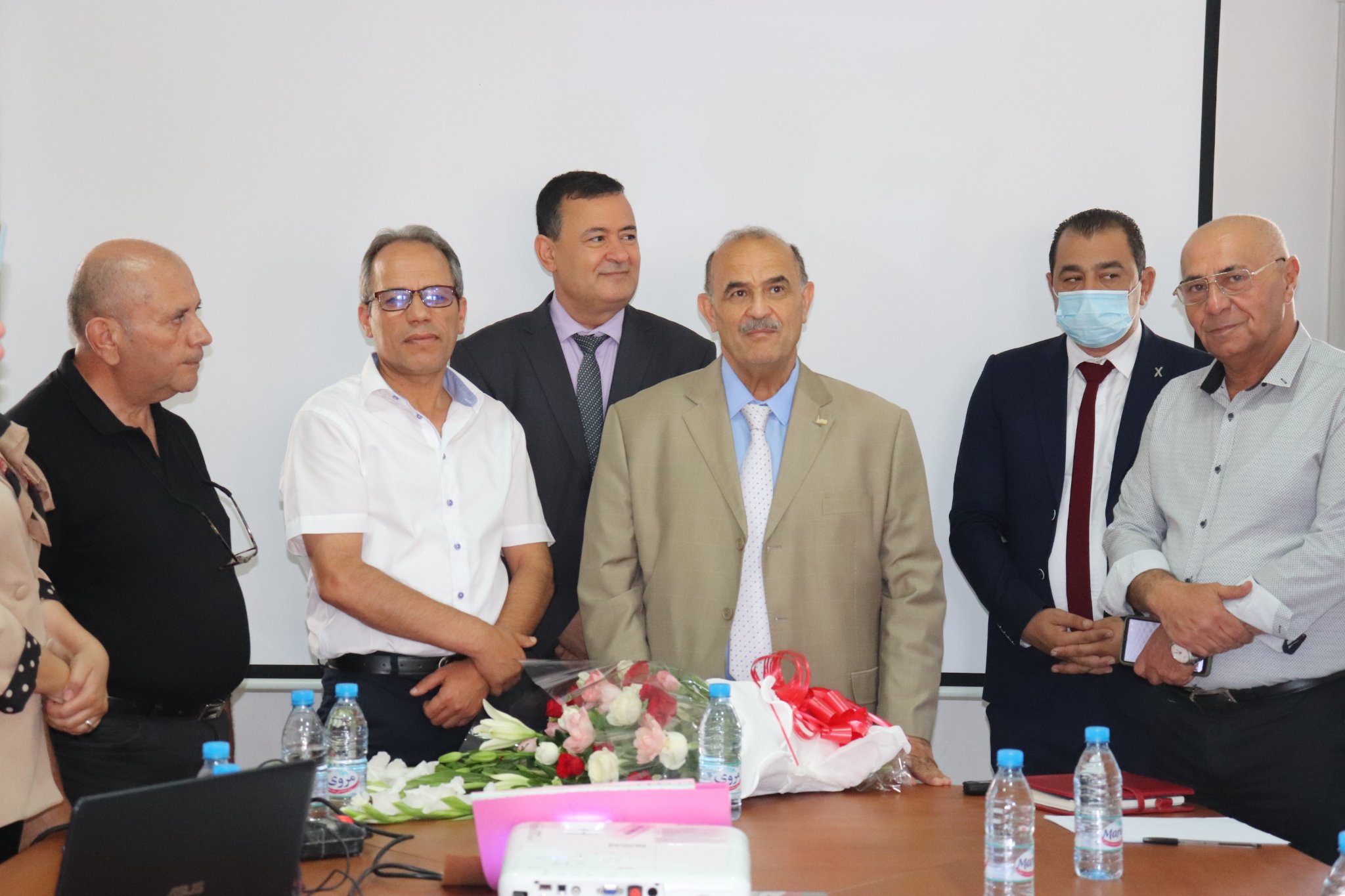 صفاقس: الفخفاخ يشكر  الإطار الطبي وشبه الطبي على مجهوداتهم في إنجاح عملية انتزاع متعدد للأعضاء