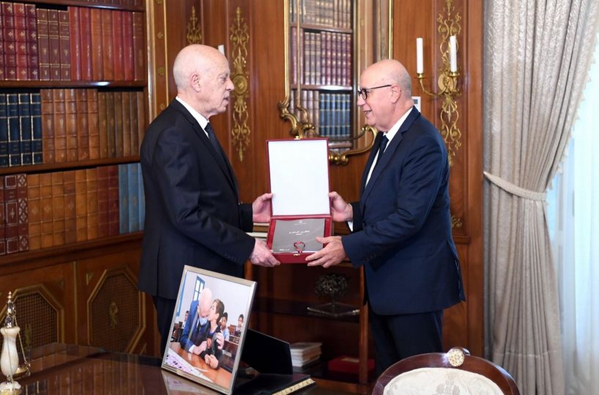 رئيس  الدولة يستقبل مروان  العباسي محتفظ البنك المركزي