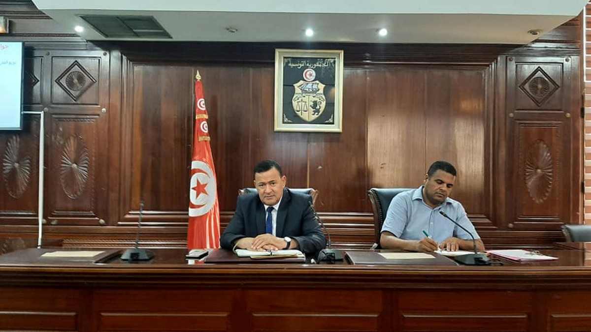 صفاقس :جلسة عمل اللجنة الجهويّة للسلامة المروريّة