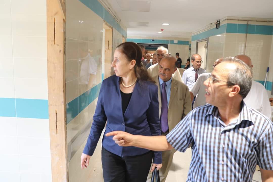 صفاقس وزيرة التجهيز في زيارة لأشغال تهيئة قسم الإستعجالي