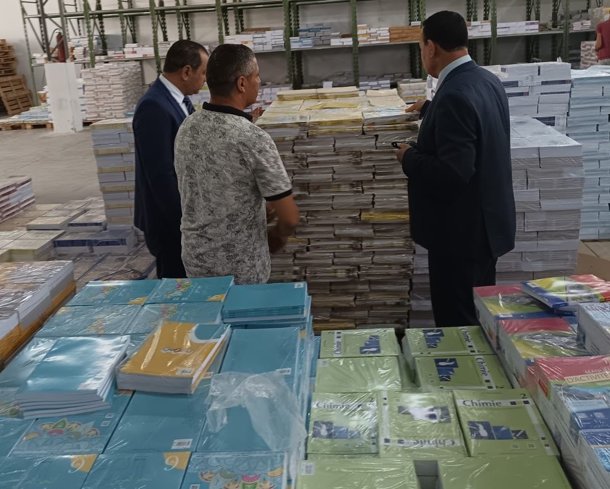 المركز البيداغوجي: يمكن للكتبيين التزود بالكتب المدرسية بداية من يوم 3جويلية المقبل