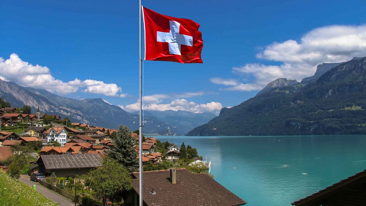 سويسرا: ملتزمون بالحياد في الصراعات ولا نقدم أي دعم عسكري لأي من أطراف النزاعات