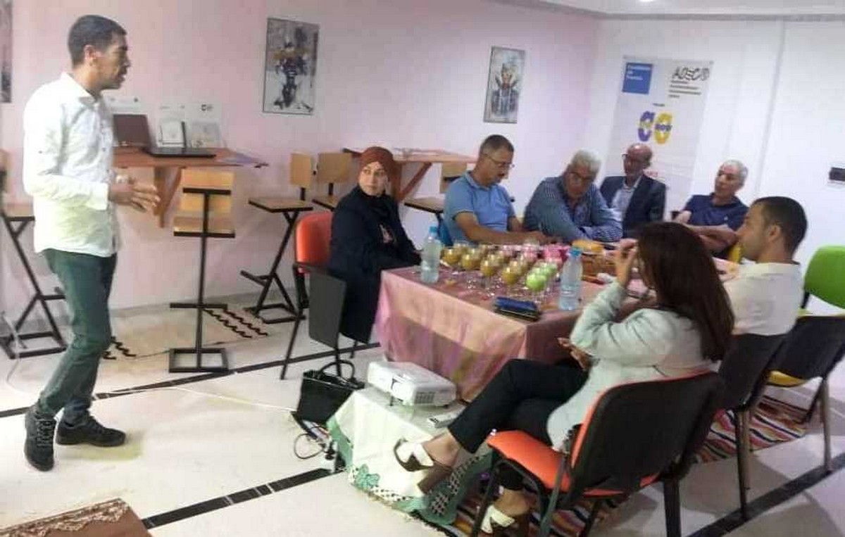 مشروع جمعياتي لتكوين ومرافقة الشباب في سليانة