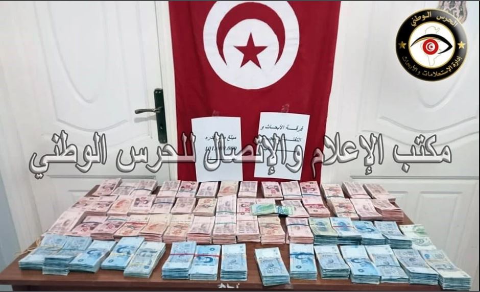 سائق شاحنة يسرق 101 ألف دينار من مؤجره