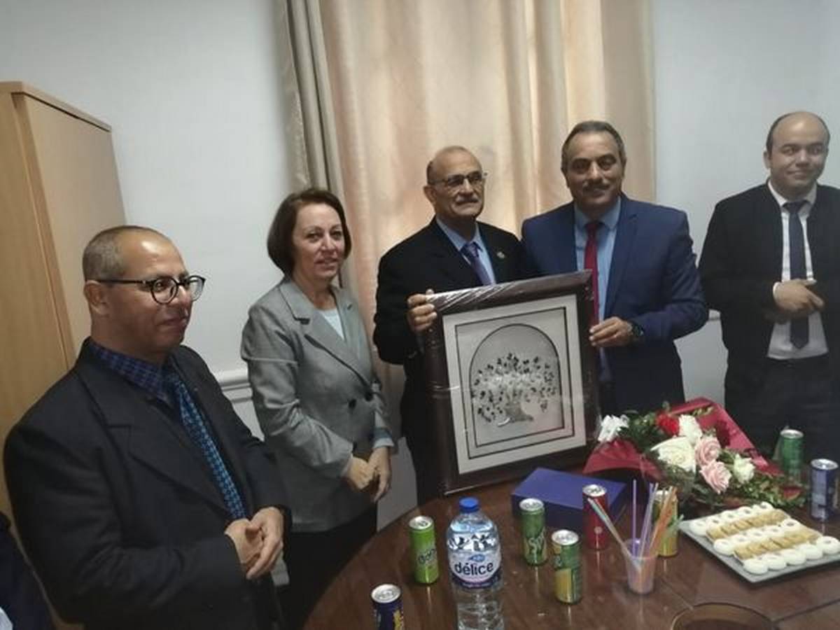 صفاقس : تكريم المدير الجهوي لاملاك الدولة السابق سمير العلاقي