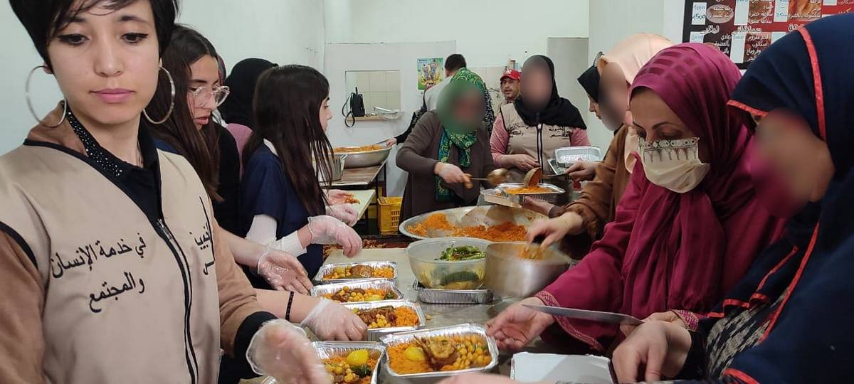 جمعية صفاقس الخيرية توفر يوميا 80 وجبة عشاء للعائلات المحدودة الدخل