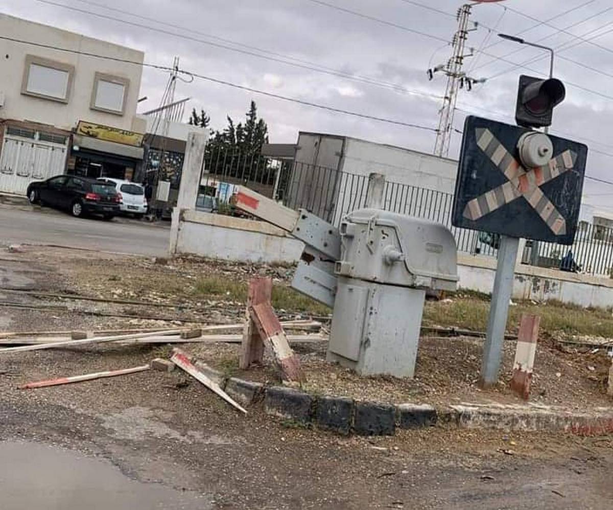 صفاقس : شركة السكك الحديدية والإدارات الجهويّة ترتكب جريمة نكراء
