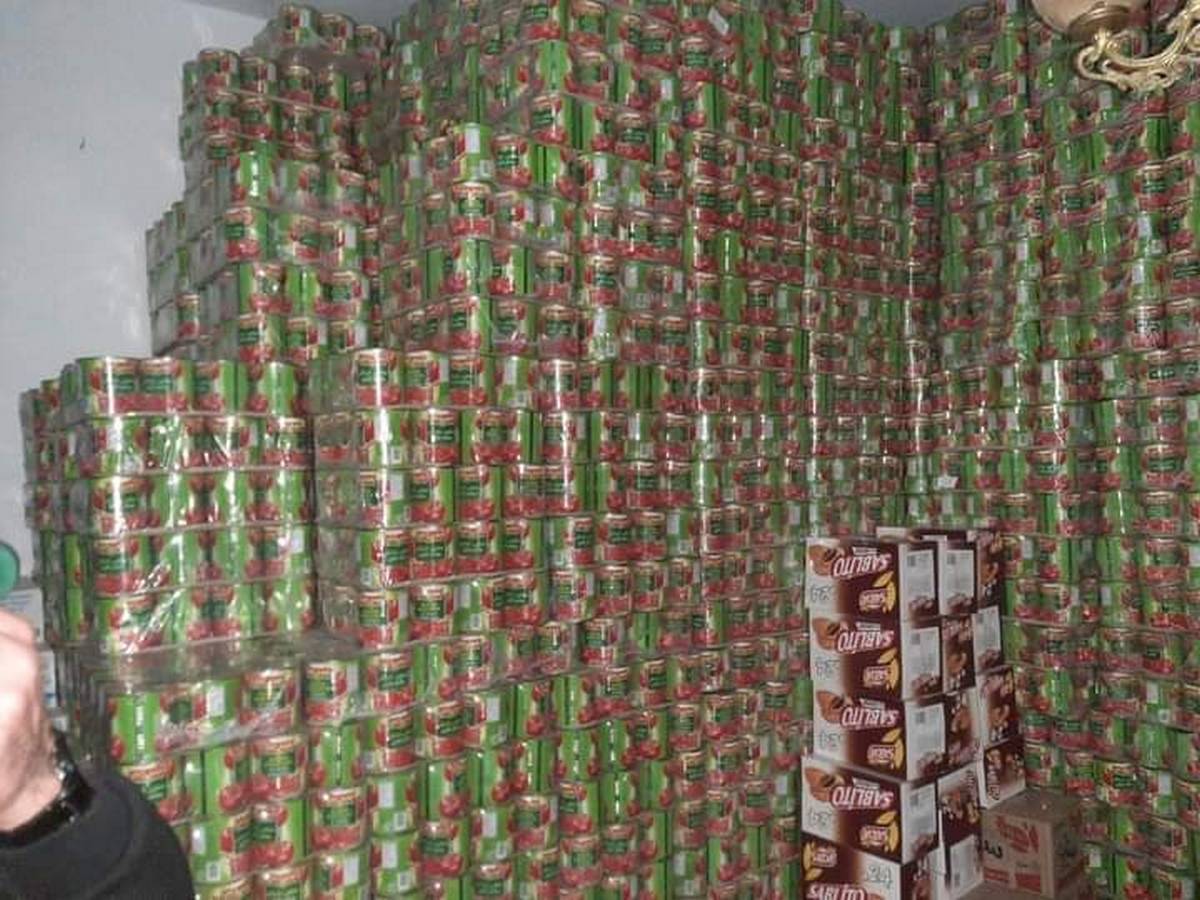 صفاقس : حجز كميات هامة من البضائع المعدّة للاحتكار في  مخزن  اخر بطريق  سيدي  منصور