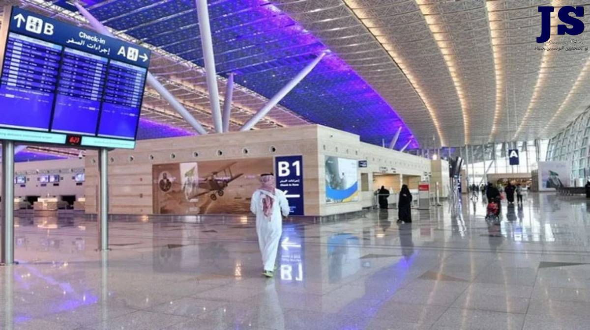 منذ يوم أمس: خمسمائة معتمر تونسي عالقون في مطار جدة